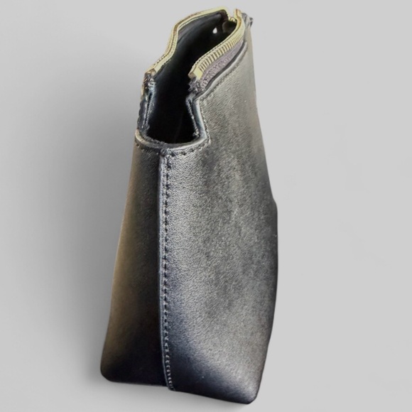 STAUD-Black Leather Cosmetic Pouch/Clutch Gold Logo-Zip Case NWOT Minimalist - Picture 3 of 8